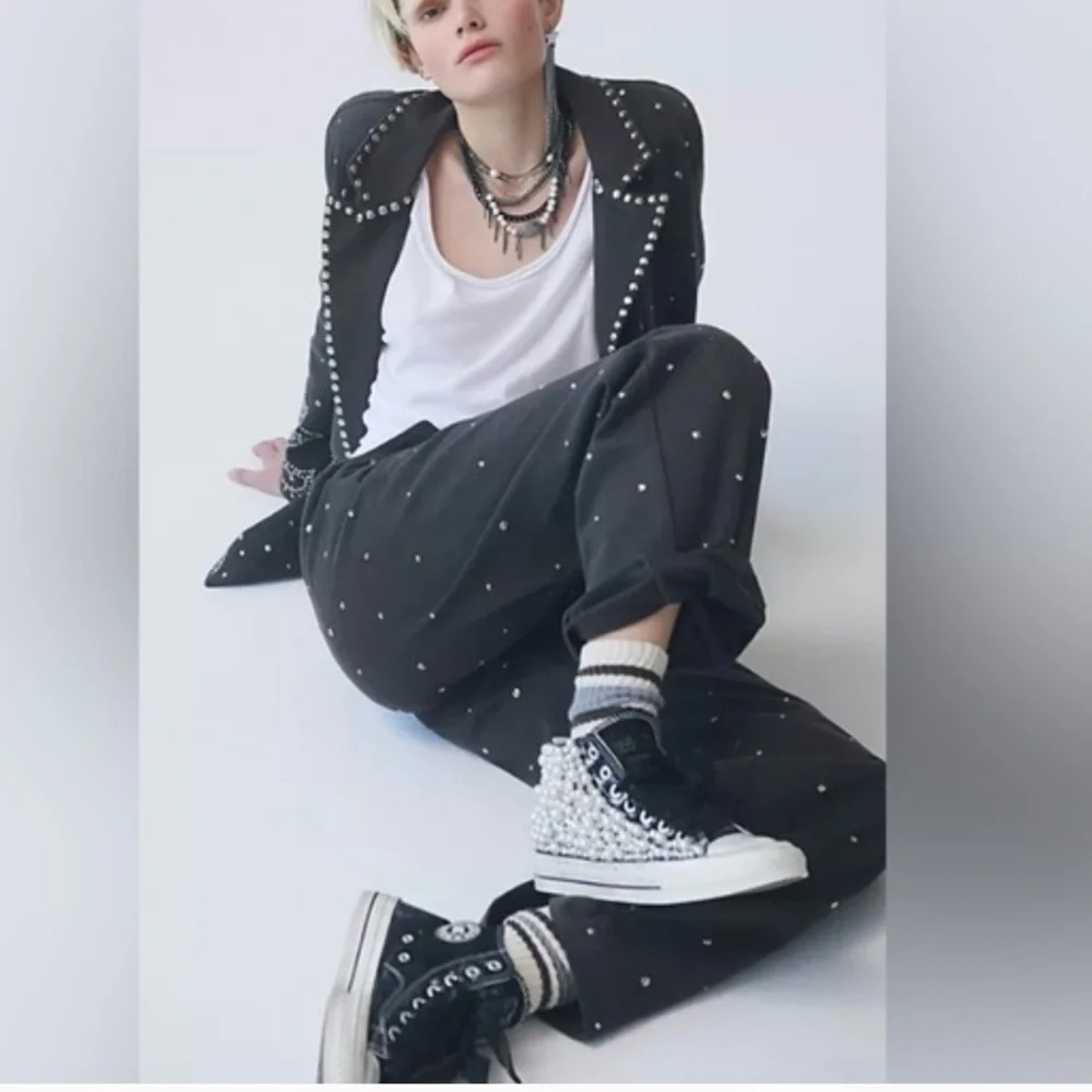 NAN-Ku Free People‎ Crush High Top Sneakers Pearl Embellished Black 39